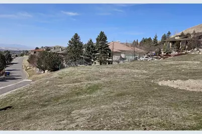 1632 E New Bedford Dr, Salt Lake City, UT 84103 - Photo 3