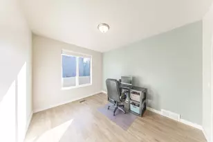 2081 Colt Dr, Farmington, UT 84025 - Photo 7