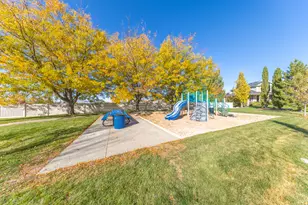 2081 Colt Dr, Farmington, UT 84025 - Photo 39