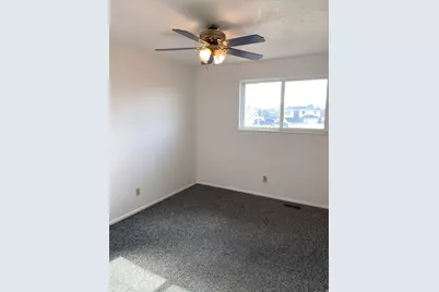 257 E 600 N, Kaysville, UT 84037 - Photo 17