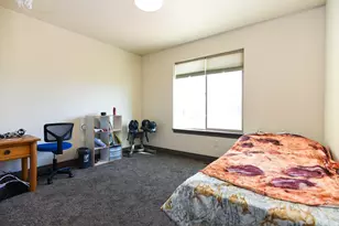 342 S Banister Ln, Grantsville, UT 84029 - Photo 9