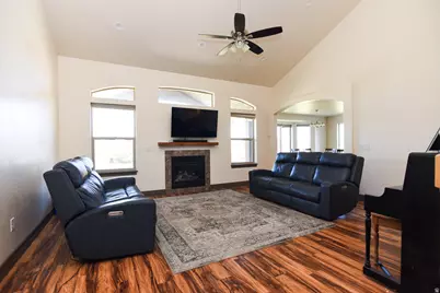 342 S Banister Ln, Grantsville, UT 84029 - Photo 13