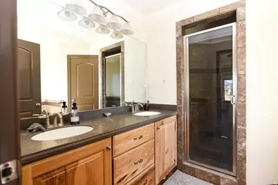 342 S Banister Ln, Grantsville, UT 84029 - Photo 5