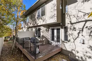 696 E Union Garden Ct, Midvale, UT 84047 - Photo 21