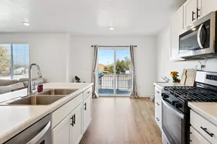 42 N Wayne Way W, Grantsville, UT 84029 - Photo 7