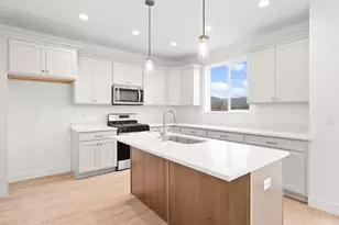 406 E Luna Cir, Salem, UT 84653 - Photo 3