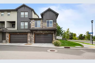 262 E Sandy Sage Way, Sandy, UT 84070 - Photo 3