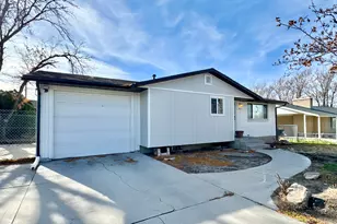 954 E Carnation Dr, White City, UT 84094 - Photo 3