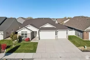 4258 W 3775 S, West Haven, UT 84401 - Photo 33