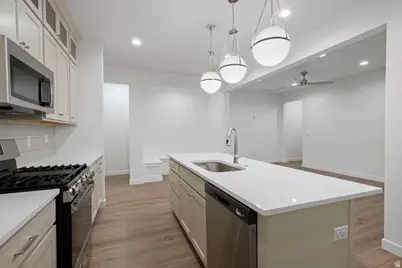 11363 S Offshore Way W #381, South Jordan, UT 84009 - Photo 11