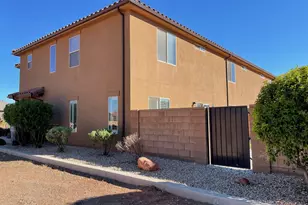 2577 N Bella Vista Dr, Santa Clara, UT 84765 - Photo 3