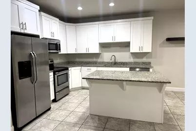 2577 N Bella Vista Dr, Santa Clara, UT 84765 - Photo 9