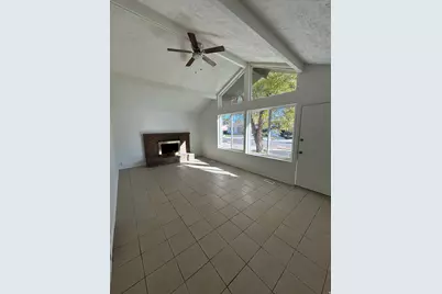 5568 S Hugoton Dr W, Taylorsville, UT 84129 - Photo 3