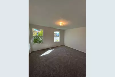 5568 S Hugoton Dr W, Taylorsville, UT 84129 - Photo 7