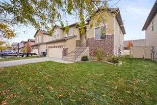 1036 N Chidester Dr W, North Salt Lake, UT 84054 - Photo 3