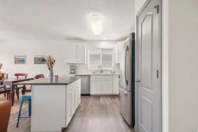 1036 N Chidester Dr W, North Salt Lake, UT 84054 - Photo 9