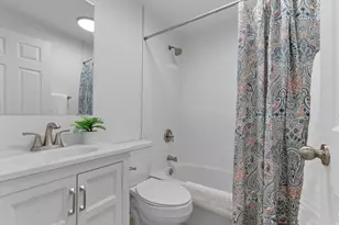 8026 S Laguna Cir W, West Jordan, UT 84088 - Photo 11