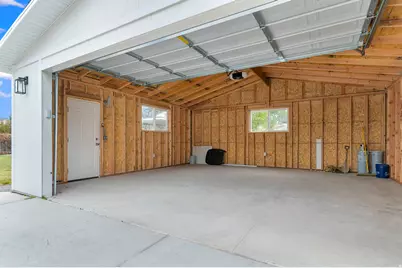 8026 S Laguna Cir W, West Jordan, UT 84088 - Photo 19