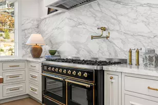 251 E Maple Rdg Dr, Mapleton, UT 84664 - Photo 9