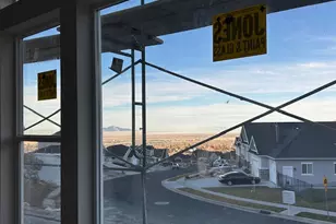 702 Oakridge Dr, Tooele, UT 84074 - Photo 5