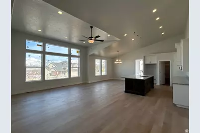 702 Oakridge Dr #701, Tooele, UT 84074 - Photo 5