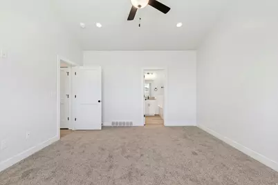 702 Oakridge Dr #701, Tooele, UT 84074 - Photo 13