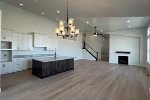 702 Oakridge Dr, Tooele, UT 84074 - Photo 7