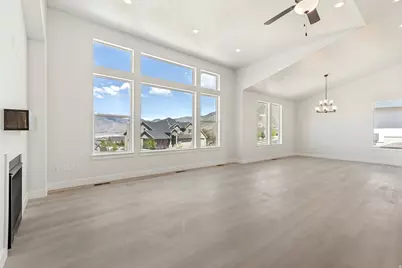 702 Oakridge Dr #701, Tooele, UT 84074 - Photo 21