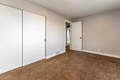 676 S 100 E, Farmington, UT 84025 - Photo 15