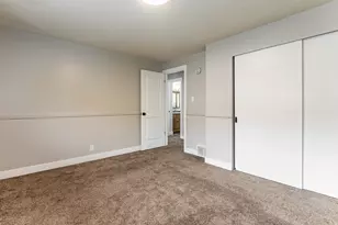 676 S 100 E, Farmington, UT 84025 - Photo 17
