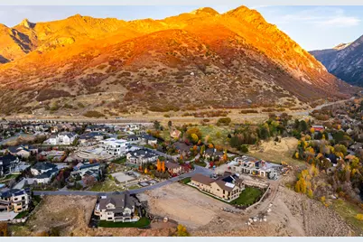 9512 S Granite Trail Ln #393, Sandy, UT 84092 - Photo 17