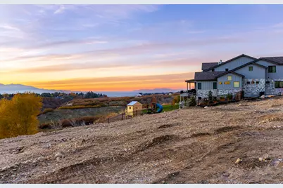 9512 S Granite Trail Ln #393, Sandy, UT 84092 - Photo 13