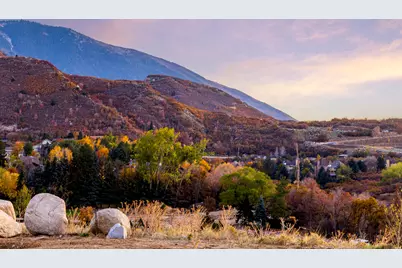 9512 S Granite Trail Ln #393, Sandy, UT 84092 - Photo 3