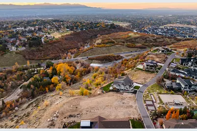 9512 S Granite Trail Ln #393, Sandy, UT 84092 - Photo 25