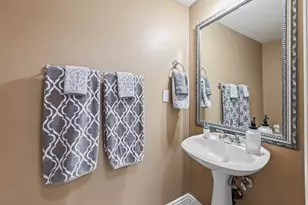 8017 S Showcase Ln, Sandy, UT 84094 - Photo 21