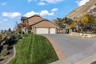 2541 E Stonebury Loop Rd S, Springville, UT 84663 - Photo 79