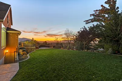 2541 E Stonebury Loop Rd S, Springville, UT 84663 - Photo 11