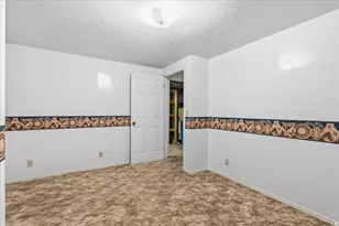 3685 W 5180 S, Taylorsville, UT 84129 - Photo 15