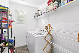 3067 S Red Pine Dr, Saratoga Springs, UT 84045 - Photo 21