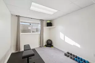 9635 S 1600 W, South Jordan, UT 84095 - Photo 31