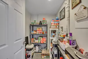 825 E 3 Fountains Cir, Murray, UT 84107 - Photo 23