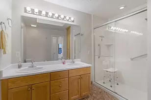 2646 W Greyhackle Ln, Taylorsville, UT 84129 - Photo 7