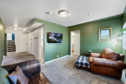 9141 S Little Creek Dr, West Jordan, UT 84088 - Photo 23