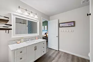 9141 S Little Creek Dr, West Jordan, UT 84088 - Photo 11