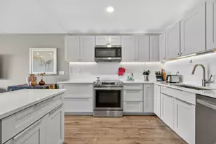 245 N Vine St W, Salt Lake City, UT 84103 - Photo 3