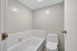 245 N Vine St W, Salt Lake City, UT 84103 - Photo 15