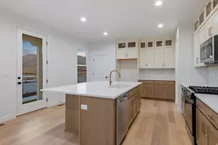 6988 W Lake Ave, South Jordan, UT 84009 - Photo 5