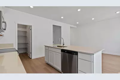 1483 N 1875 W, Layton, UT 84041 - Photo 9