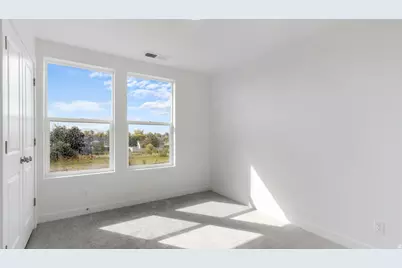 1479 N 1875 W #161, Layton, UT 84041 - Photo 13