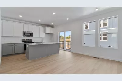 1487 N 1875 W #159, Layton, UT 84041 - Photo 7